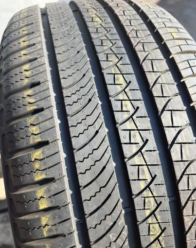 Pirelli Scorpion Zero All Season 285/40 R22