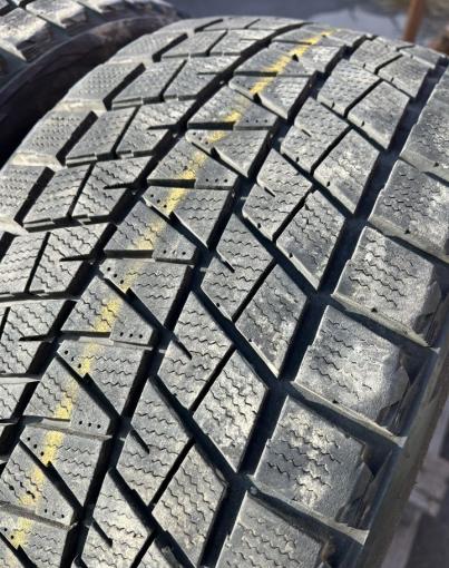 Bridgestone Blizzak DM-V1 275/40 R20