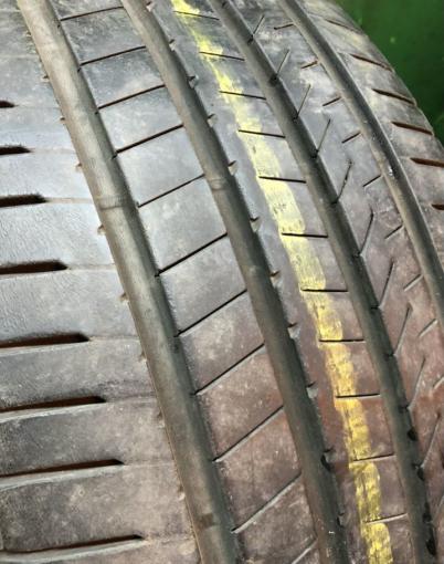 Bridgestone Alenza 001 285/45 R22