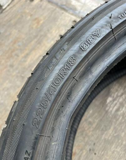 Bridgestone Potenza S001 225/40 R18