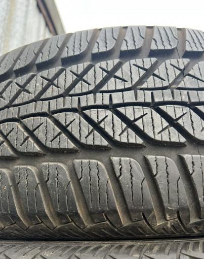 Fulda Kristall Control HP 215/60 R16