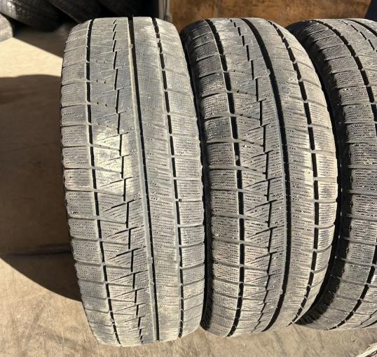 Bridgestone Blizzak Revo GZ 205/55 R17