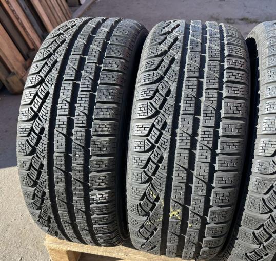 Pirelli Winter Sottozero 210 Serie II 225/45 R17