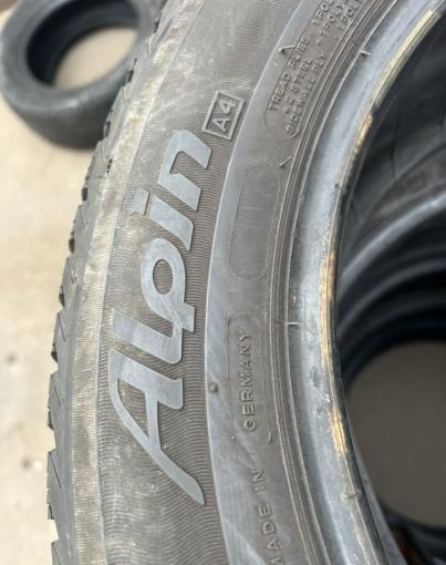 Michelin Alpin 4 215/55 R16