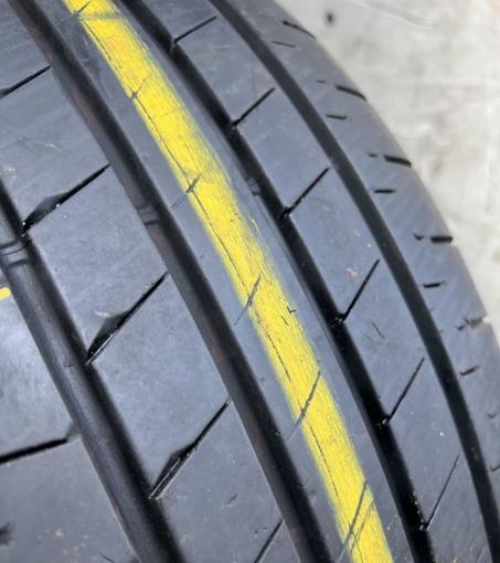Bridgestone Turanza T005A 215/55 R17