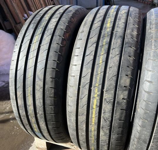 Goodyear EfficientGrip 2 SUV 275/60 R20