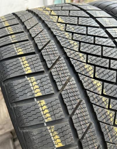 Continental ContiWinterContact TS 830 P 295/30 R20