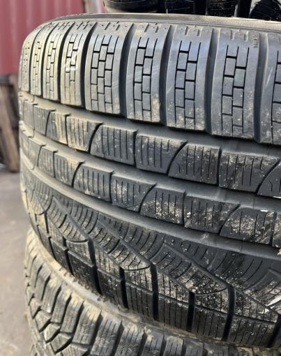 Pirelli Winter Sottozero 240 Serie II 265/40 R18