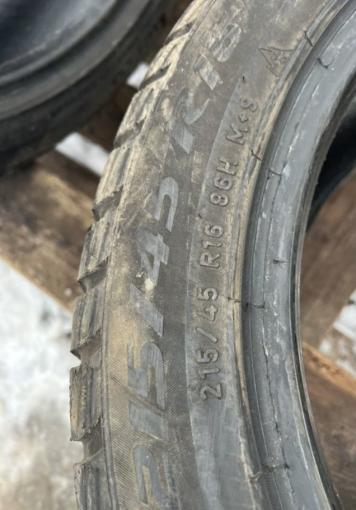 Pirelli Winter Sottozero 3 215/45 R16