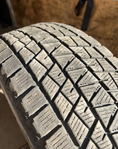 Bridgestone Blizzak DM-V1 225/65 R17