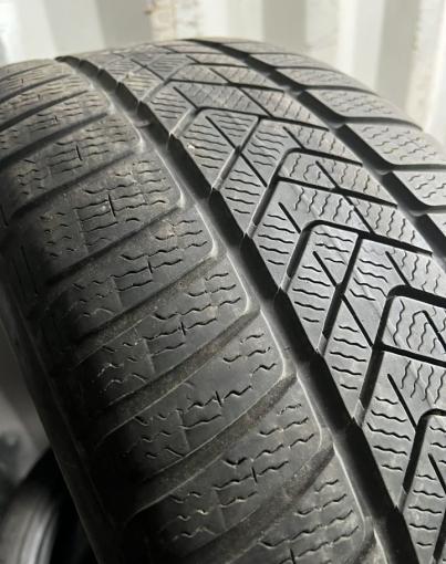 Pirelli Scorpion Winter RFT 275/45 R20