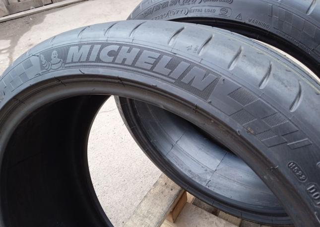 Michelin Pilot Super Sport 255/35 R20