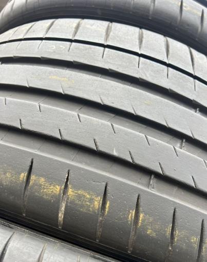 Michelin Pilot Sport 4 S 285/40 R22 и 325/35 R22