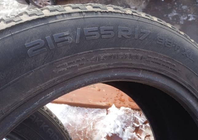 Nokian Tyres Hakkapeliitta 8 215/55 R17