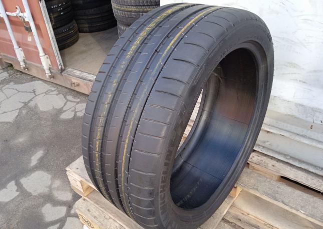 Michelin Pilot Super Sport 255/40 R20