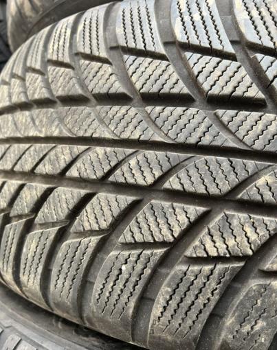 Bridgestone Blizzak LM-001 225/50 R17