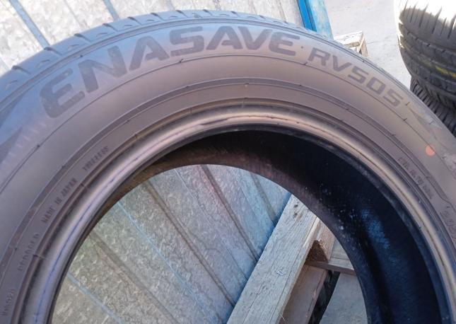 Dunlop Enasave RV505 205/65 R16