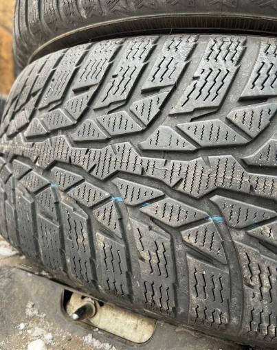 Nokian Tyres WR D4 215/65 R16