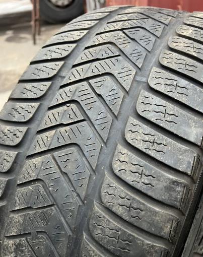 Pirelli Winter Sottozero 3 245/45 R18