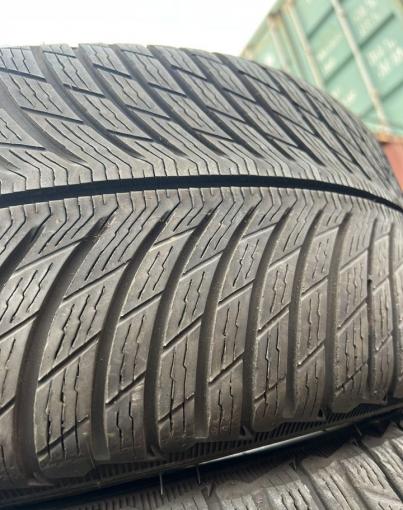 Michelin Pilot Alpin 5 235/40 R18