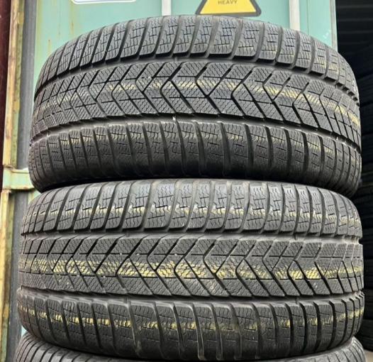 Pirelli Winter Sottozero 3 275/40 R18