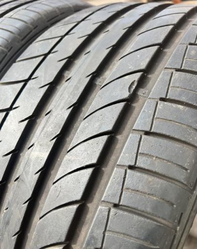 Dunlop SP QuattroMaxx 255/40 R19