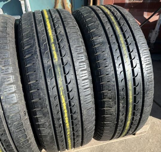 Goodyear EfficientGrip SUV 4x4 245/60 R18