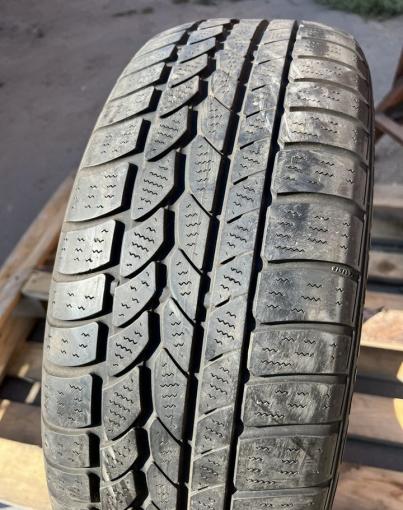 Continental Conti4x4WinterContact 215/60 R17