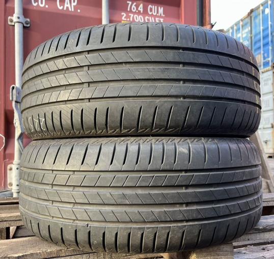 Bridgestone Turanza T005 225/55 R17
