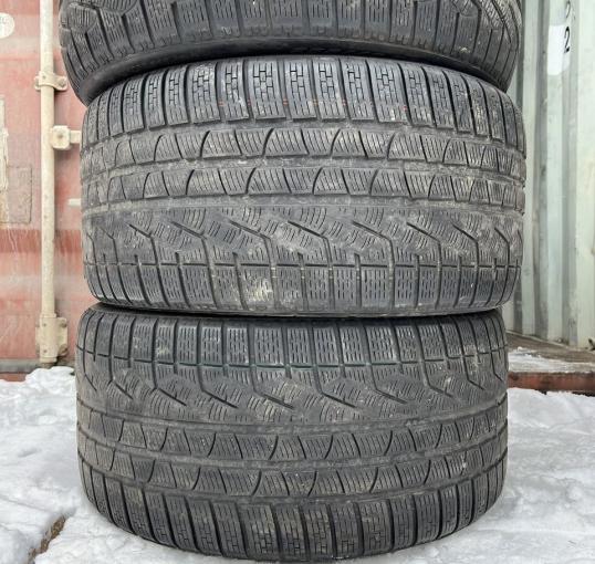 Pirelli Winter Sottozero 240 Serie II 255/40 R20 и 285/35 R20