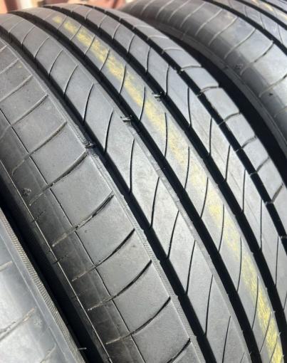 Michelin Primacy 4 195/60 R16