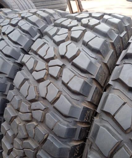 Bfgoodrich Mud-Terrain T/A KM2 255/75 R17