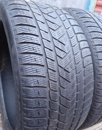 Pirelli Scorpion Winter 295/35 R21