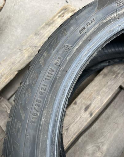 Pirelli Scorpion Winter RFT 315/35 R21