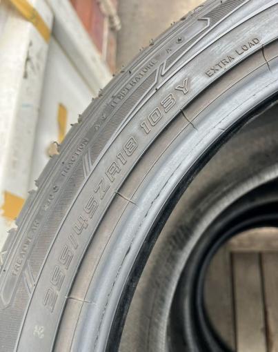 Dunlop SP Sport Maxx 050+ 255/45 R18