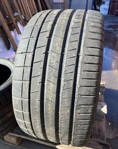 Pirelli P Zero PZ4 305/30 R20