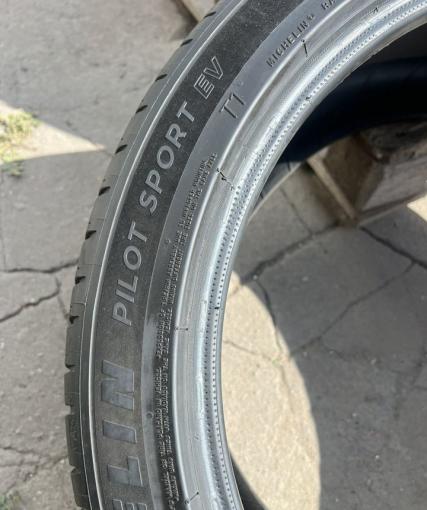 Michelin Pilot Sport EV Acoustic 255/40 R20