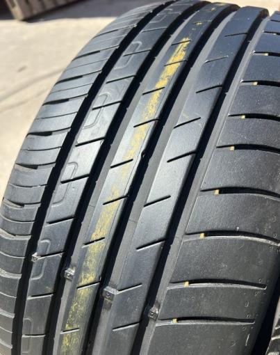 Goodyear EfficientGrip Performance 225/50 R17