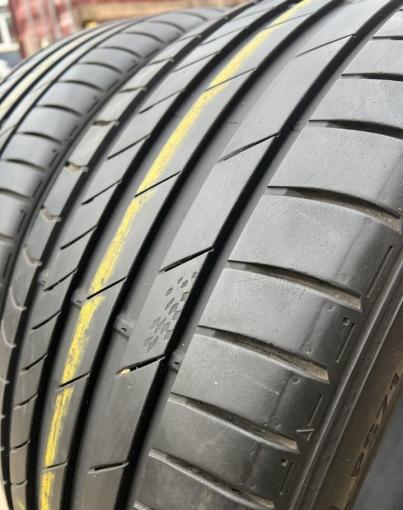 Kumho Ecsta PS71 245/40 R20