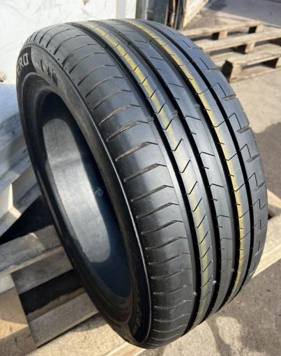 Pirelli P Zero PZ4 245/45 R18
