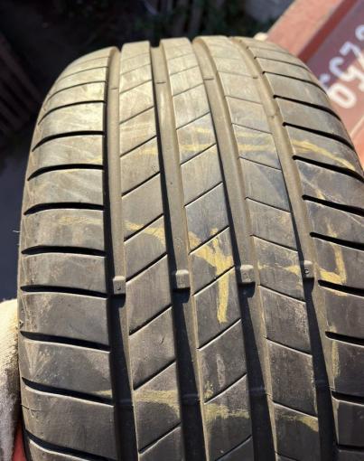 Bridgestone Turanza T005 225/40 R18