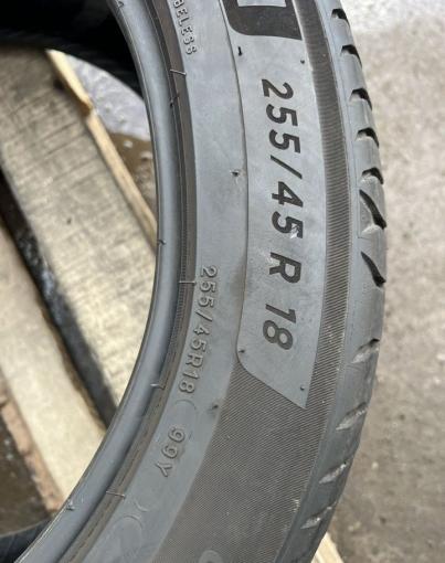 Michelin Primacy 4 255/45 R18