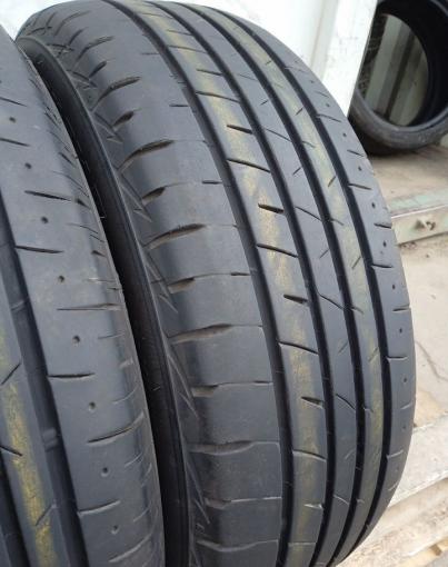 Bridgestone Playz PX-RV II 215/60 R16