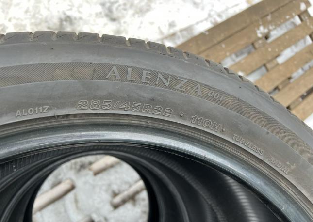 Bridgestone Alenza 001 285/45 R22