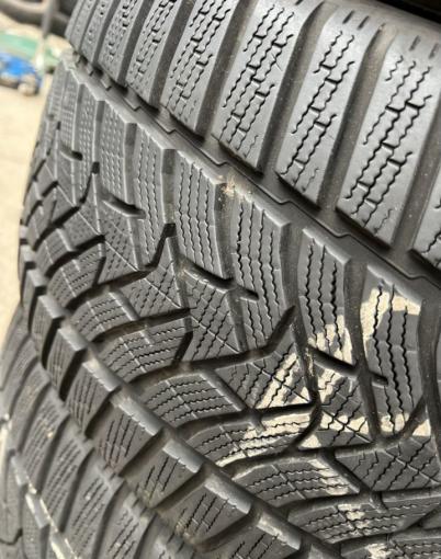 Dunlop Winter Sport 5 255/40 R19