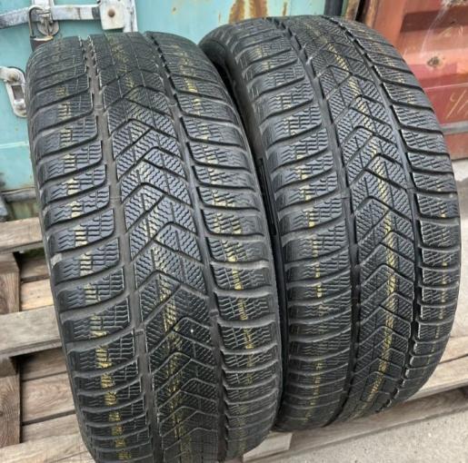 Pirelli Winter Sottozero 3 255/35 R21