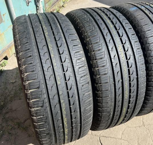 Goodyear EfficientGrip SUV 265/50 R20