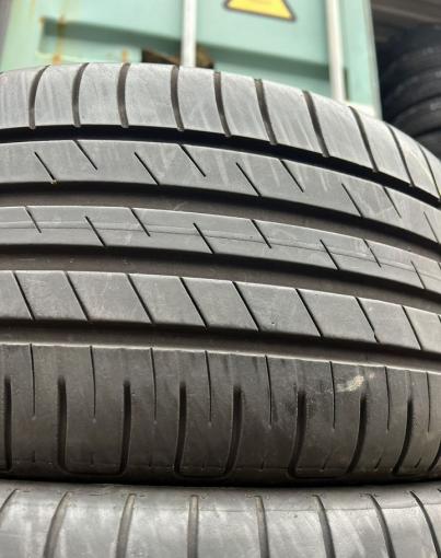 Goodyear EfficientGrip Performance 225/40 R18