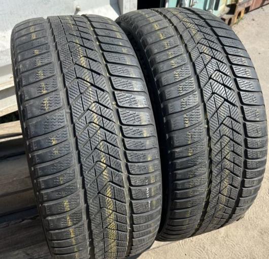 Pirelli Scorpion Winter 275/40 R21