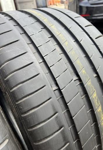 Michelin Pilot Super Sport 295/35 R20